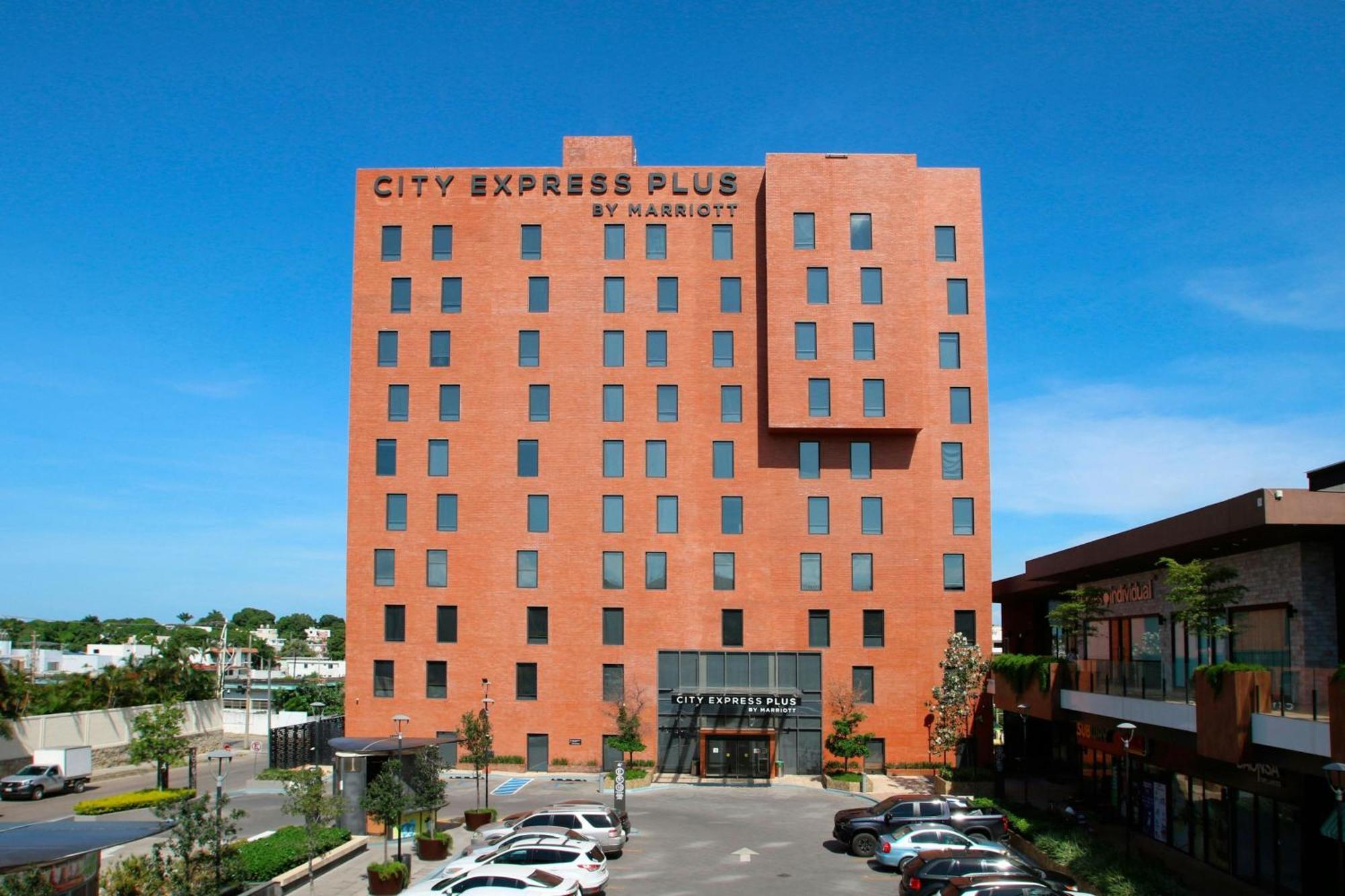 City Express Plus By Marriott Тампико Екстериор снимка